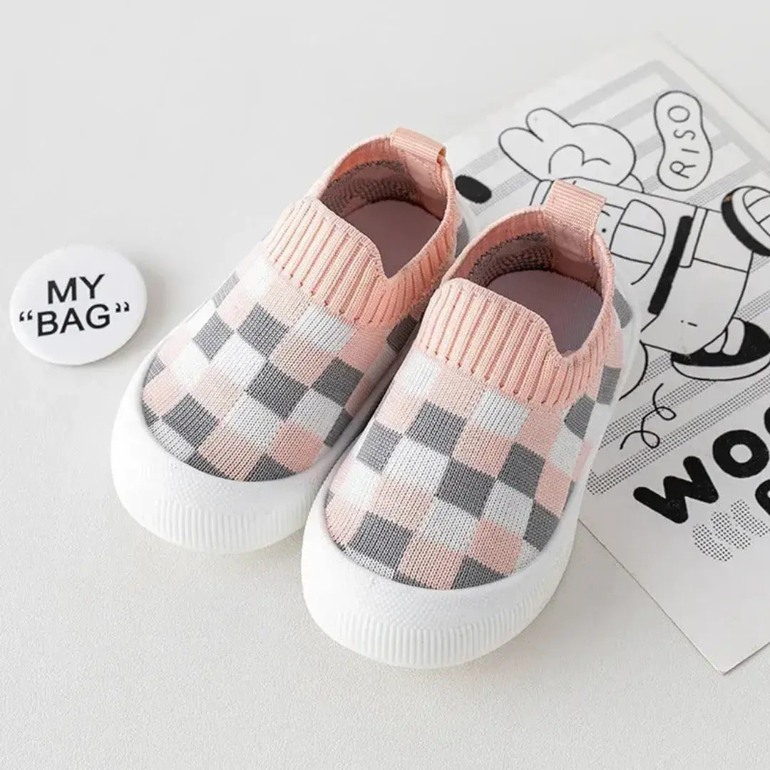 Snuggle Baby Shoes + 5 Free Pairs of Snuggle Socks