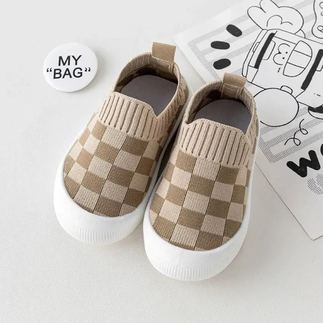 Snuggle Baby Shoes + 5 Free Pairs of Snuggle Socks